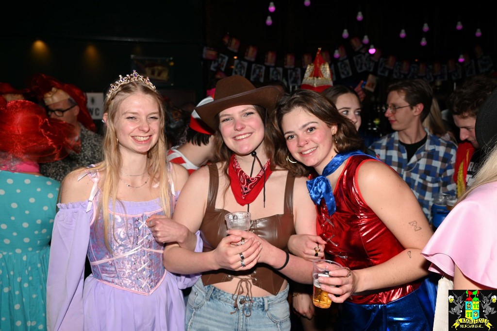 ../Images/Zondagavond carnaval 2026 026.jpg